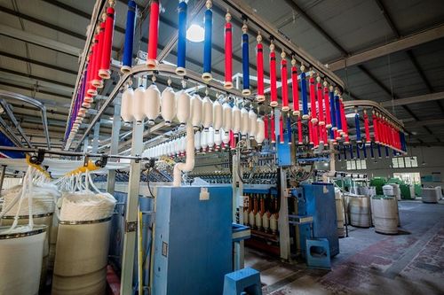 泰州市姜堰区娄庄镇 智改数转 加速亩均改革 引领纺织服装行业重振雄风